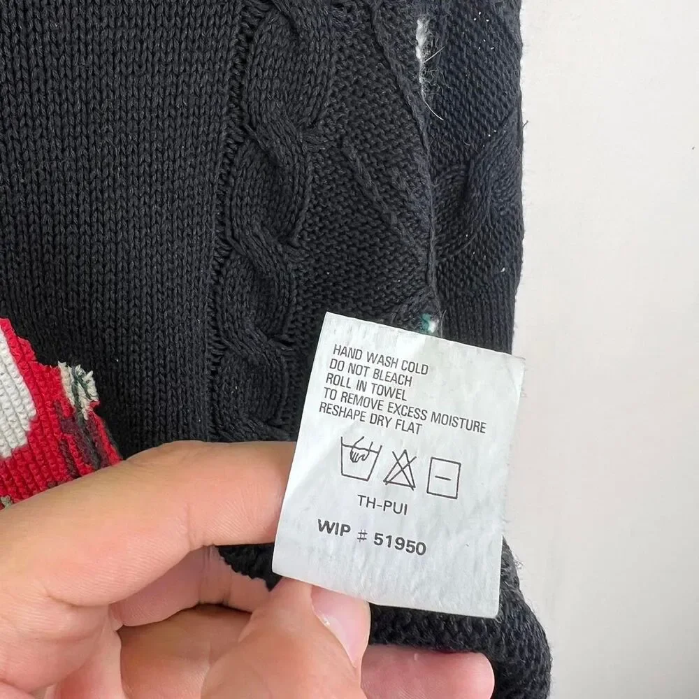 Vtg Woolrich Sweater Needlepoint Christmas Santa Claus Embroidered  Knit Size L - Picture 7 of 7